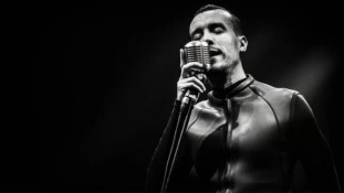 Aynı Yağmur Altında'nın Jeneriğinde Cem Adrian İmzası Olacak! 