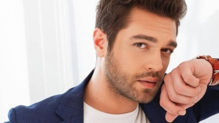 Furkan Andıç Hatice Aslan Derun Filminde Bir Araya Geliyor