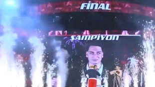 Gökhan Özoğuz'un yarışmacısı O Ses Türkiye şampiyonu oldu