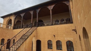 Halef Köklerin Çağrısı Dizisindeki Konak Nerededir? 