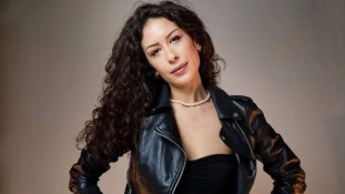 Kadife Kelepçe Dizisinde Yıldızlar Geçidi! Yağmur Özbasmacı Da Kadroya Katıldı! 