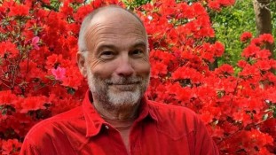 Kıskanmak'ın Selim Hoca'sı Kimdir?