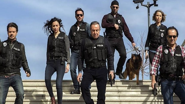 Bülent Emrah Parlak Arka Sokaklar’a Katıldı!