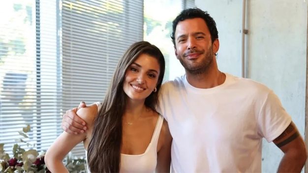 Hande Erçel ve Barış Arduç'u Buluşturan Gözyaşı Kraliçesi'nin Adı Değişti!
