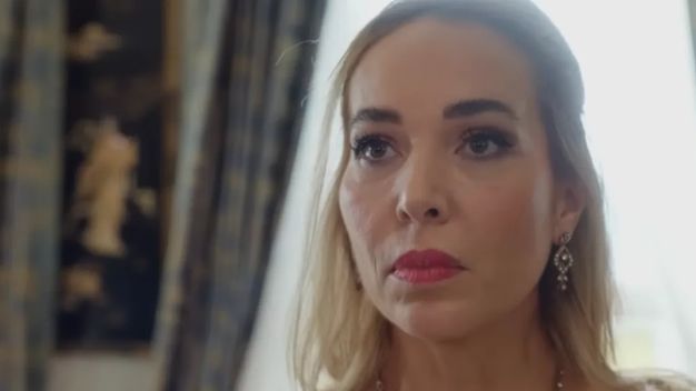 Sevdiğim Sensin Dizisinin İnci'si (Esra Ronabar) Kimdir? 